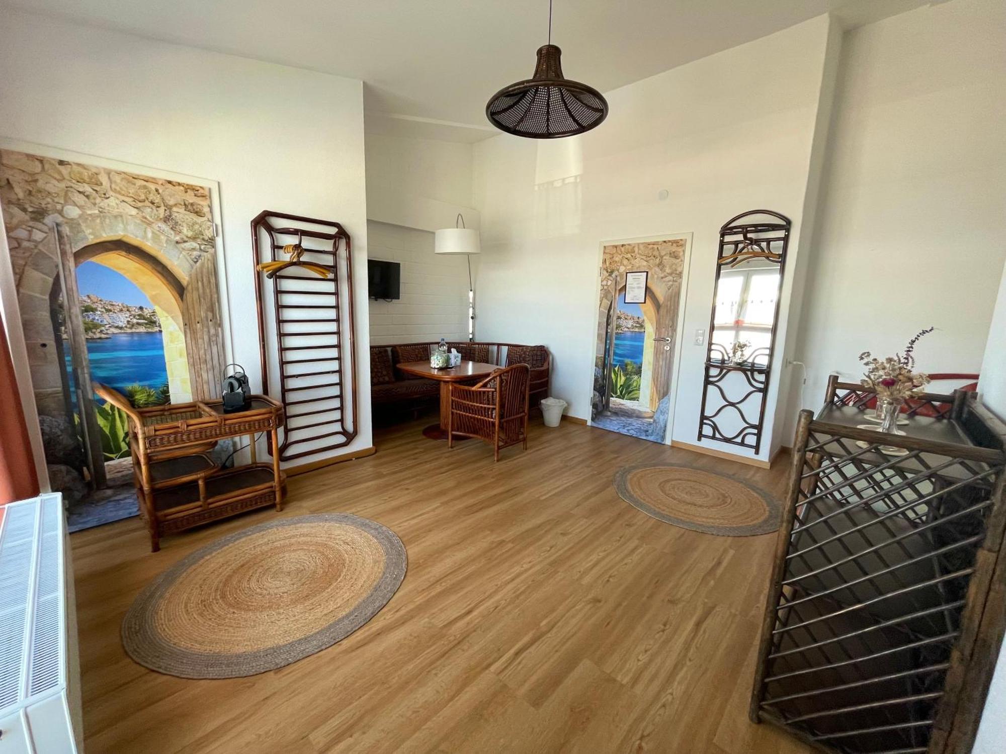 Mine Hotel Weilerswist Ngoại thất bức ảnh